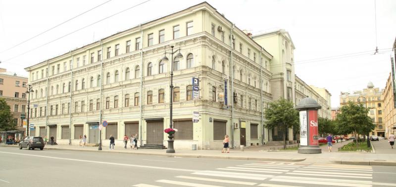 Бутиковая зона в центре пополнится еще одним люксовым арендатором